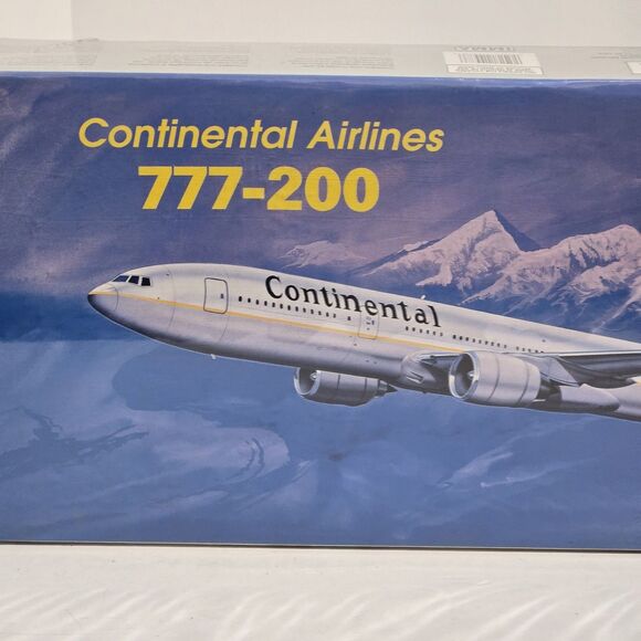 Minicraft Model Kits Continental Airlines 777-200 1/144 Scale PlasticModel 14478 - Picture 4 of 7